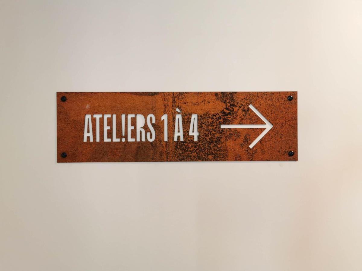 ホテル Aux Ateliers Miserey-Salines エクステリア 写真